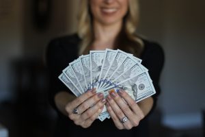 tanahoy.com finances
